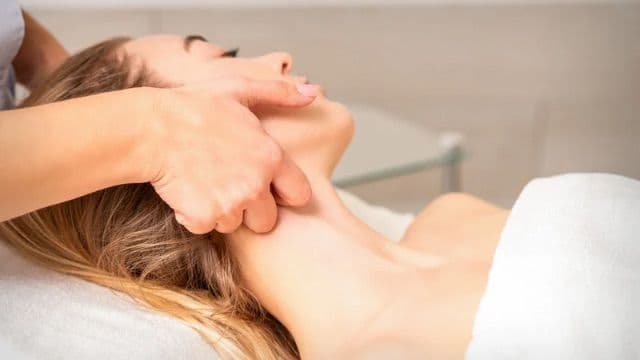 Massagem Relaxante Facial